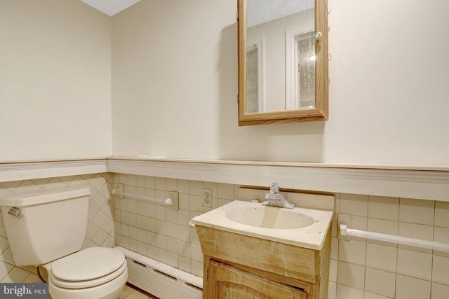 411 N BRYAN ST, Arlington, VA 22201