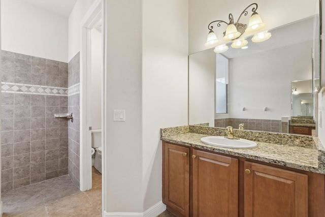 14 EASTERLY PLACE, Palm Coast, FL 32164