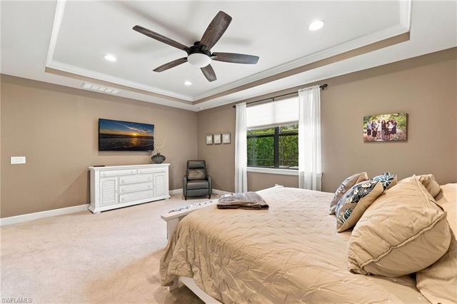 7230 Live Oak DR, Naples, FL 34114