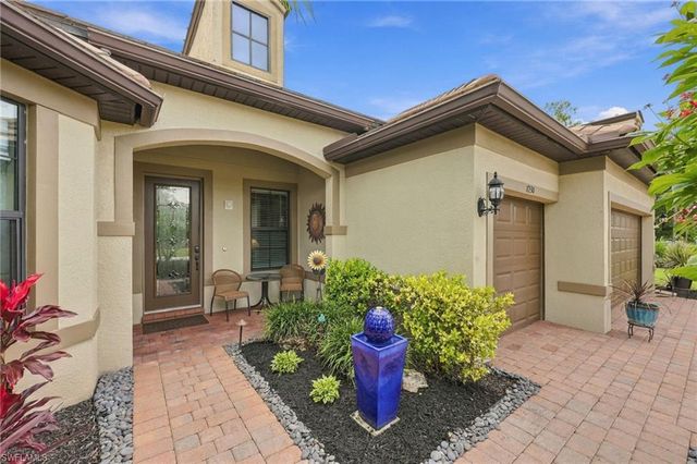 7230 Live Oak DR, Naples, FL 34114