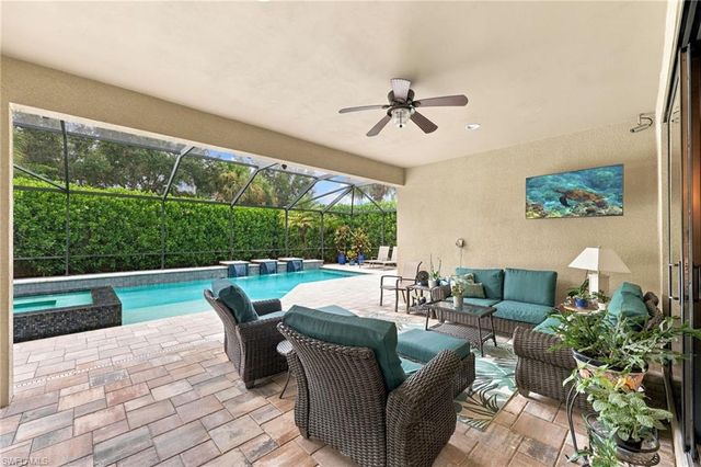 7230 Live Oak DR, Naples, FL 34114