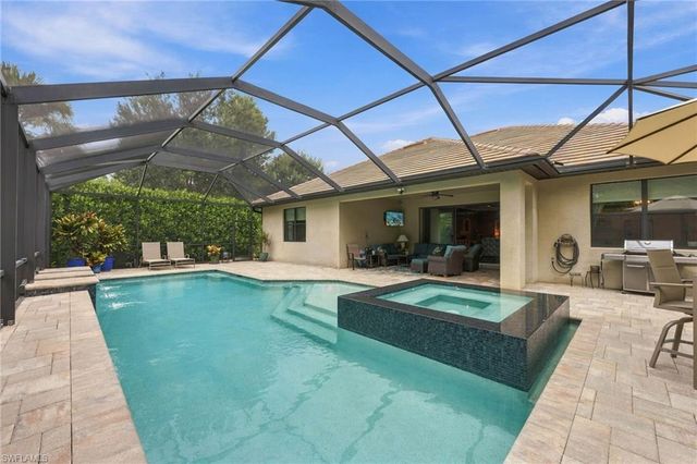7230 Live Oak DR, Naples, FL 34114