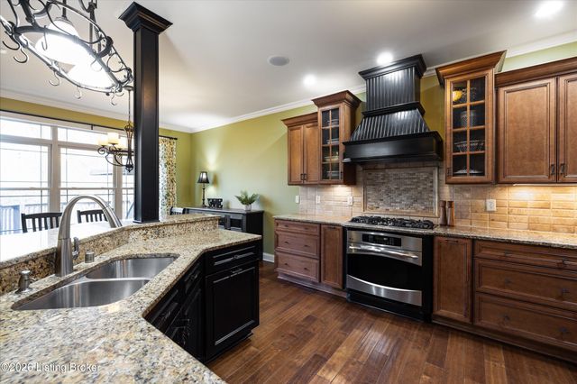 1408 Aaron Creek Dr, Fisherville, KY 40023