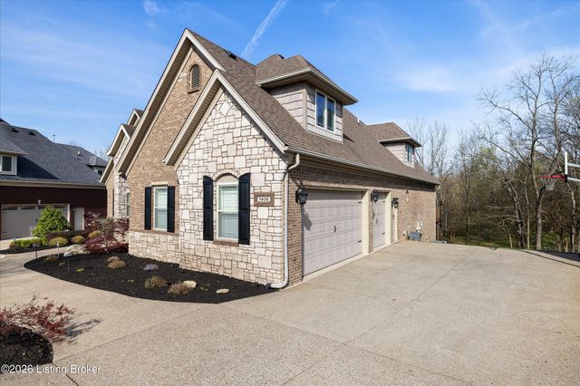 1408 Aaron Creek Dr, Fisherville, KY 40023