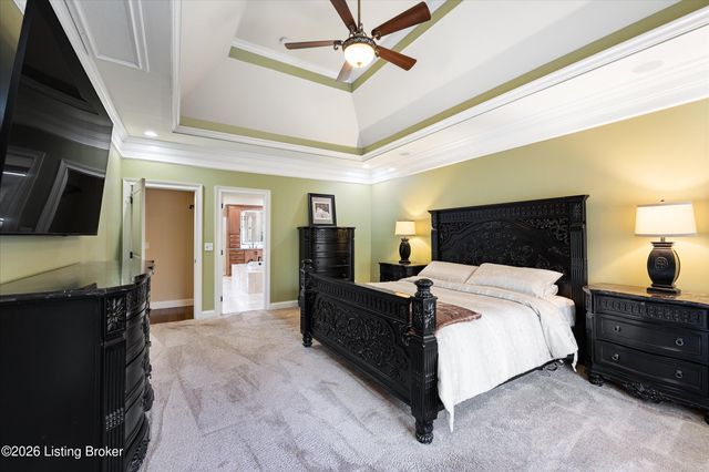 1408 Aaron Creek Dr, Fisherville, KY 40023