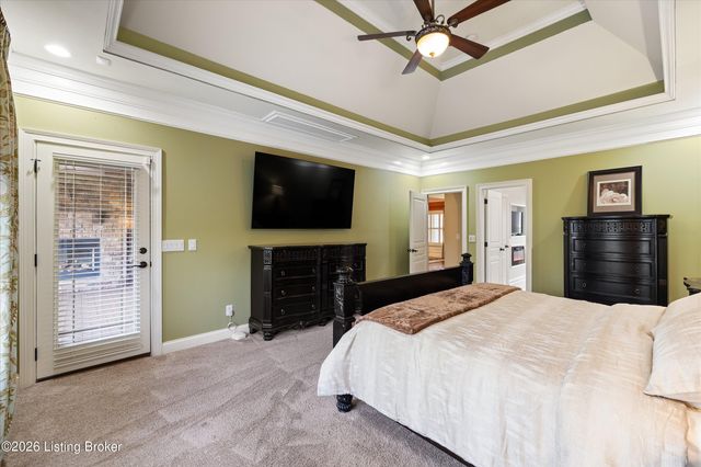 1408 Aaron Creek Dr, Fisherville, KY 40023