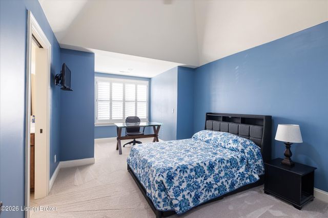 1408 Aaron Creek Dr, Fisherville, KY 40023