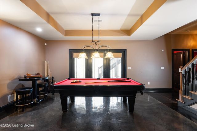 1408 Aaron Creek Dr, Fisherville, KY 40023