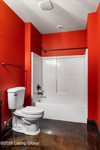 1408 Aaron Creek Dr, Fisherville, KY 40023