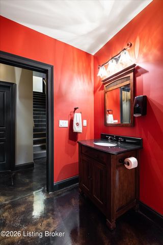 1408 Aaron Creek Dr, Fisherville, KY 40023