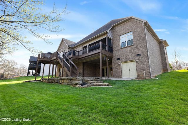1408 Aaron Creek Dr, Fisherville, KY 40023