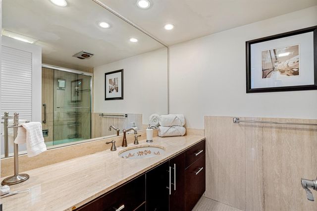 2066 N Ocean Boulevard 14-ne, Boca Raton, FL 33431