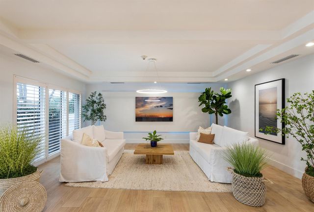 2066 N Ocean Boulevard 14-ne, Boca Raton, FL 33431