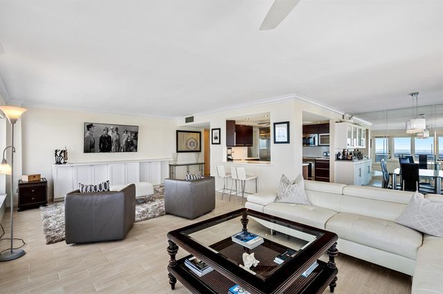 2066 N Ocean Boulevard 14-ne, Boca Raton, FL 33431