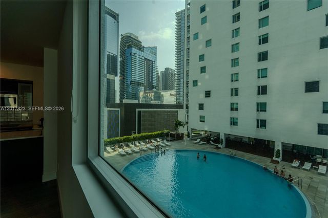 500 Brickell Ave 1407, Miami, FL 33131