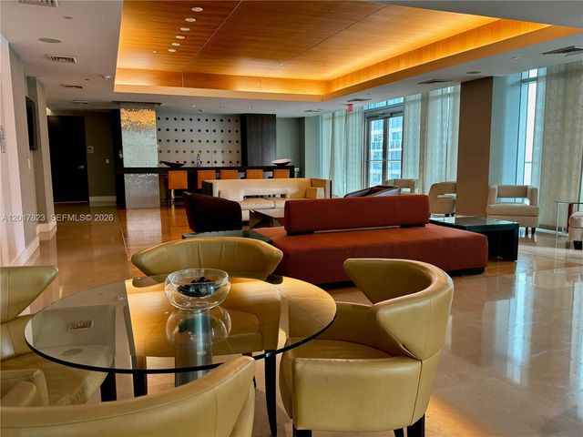 500 Brickell Ave 1407, Miami, FL 33131