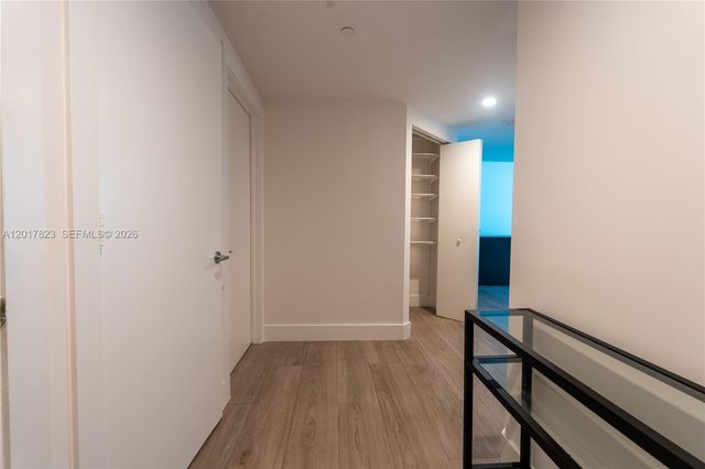 500 Brickell Ave 1407, Miami, FL 33131