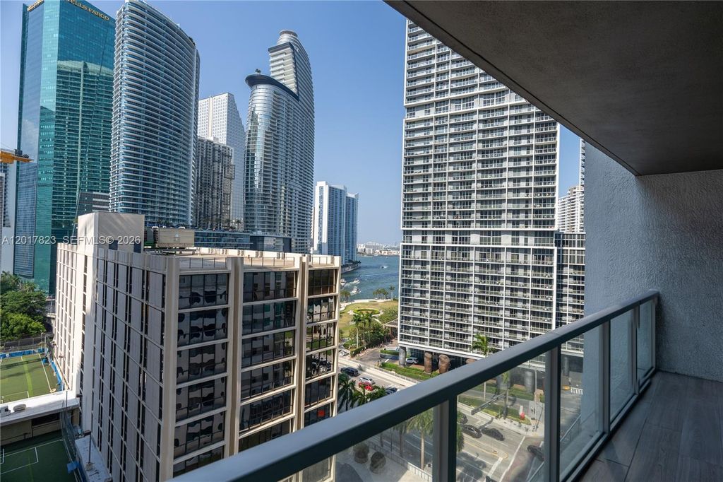 500 Brickell Ave 1407, Miami, FL 33131