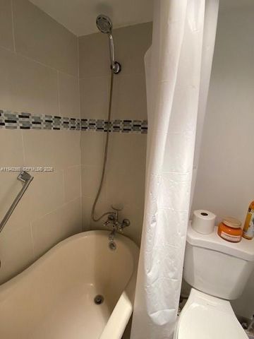 1902 Bermuda Cir E2, Coconut Creek, FL 33066