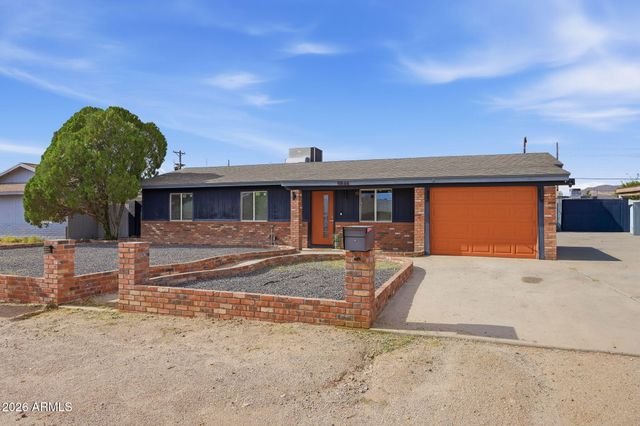 9844 E BUTTE Street, Mesa, AZ 85207