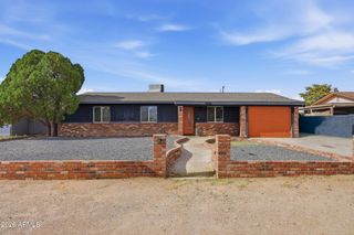 9844 E BUTTE Street, Mesa, AZ 85207