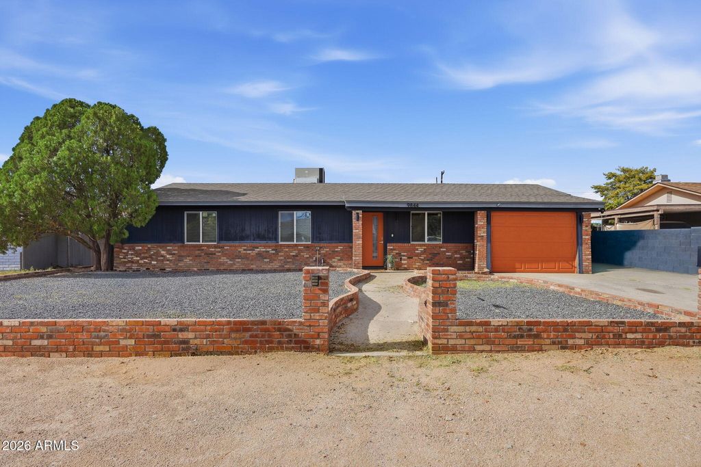 9844 E BUTTE Street, Mesa, AZ 85207