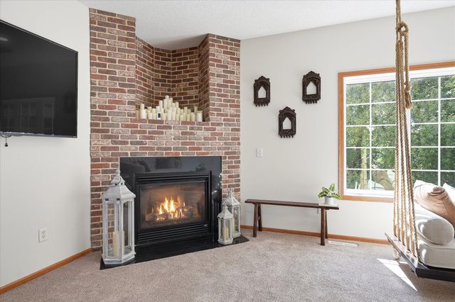 6262 Hedgecroft Avenue S, Cottage Grove, MN 55016