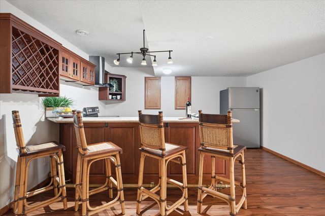 6262 Hedgecroft Avenue S, Cottage Grove, MN 55016