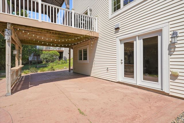 6262 Hedgecroft Avenue S, Cottage Grove, MN 55016