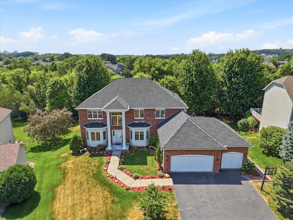 6262 Hedgecroft Avenue S, Cottage Grove, MN 55016