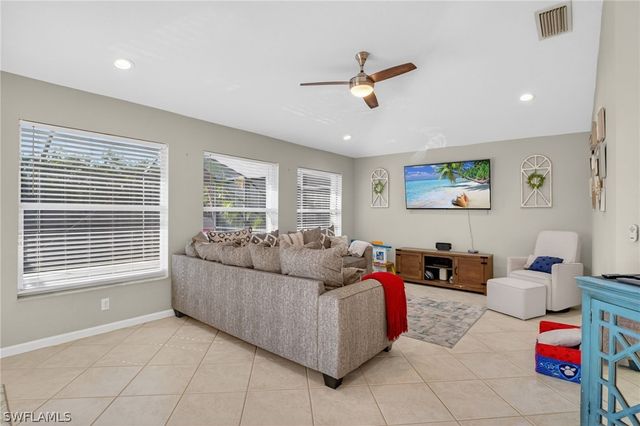 22830 Snaptail CT, Estero, FL 33928