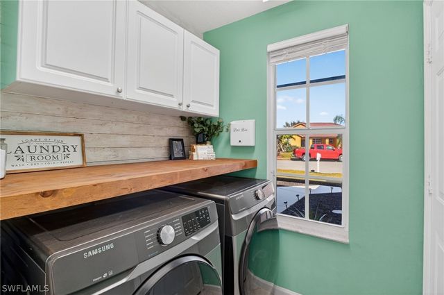 22830 Snaptail CT, Estero, FL 33928