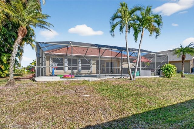 22830 Snaptail CT, Estero, FL 33928