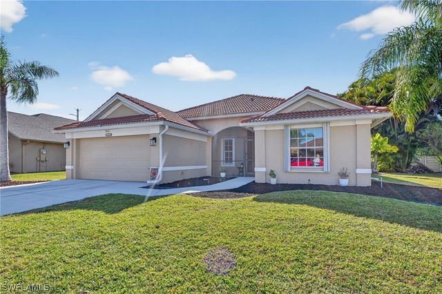 22830 Snaptail CT, Estero, FL 33928