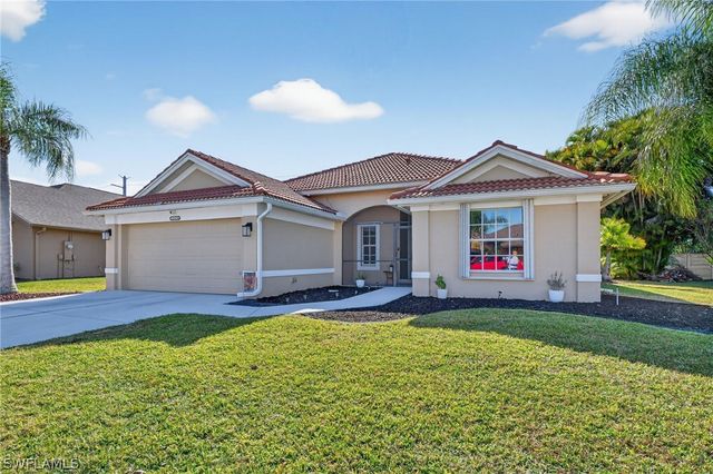 22830 Snaptail CT, Estero, FL 33928