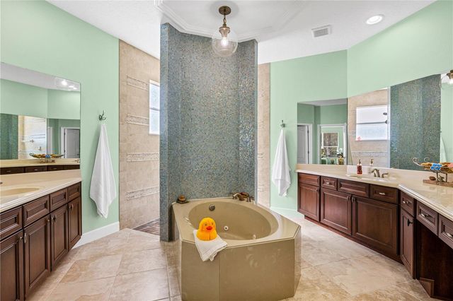 425 CHAMPION RIDGE DRIVE, Daytona Beach, FL 32124