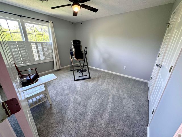 3 Groveway Blvd., Paducah, KY 42001