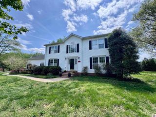 3 Groveway Blvd., Paducah, KY 42001