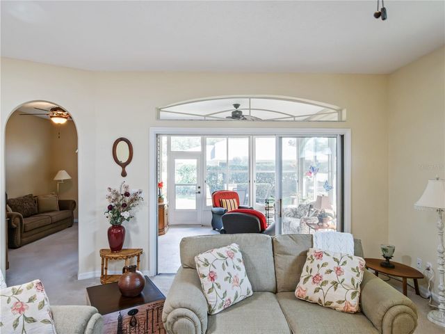 5705 KING JAMES AVENUE, Leesburg, FL 34748
