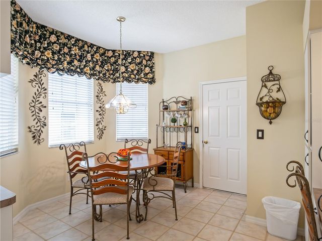 5705 KING JAMES AVENUE, Leesburg, FL 34748