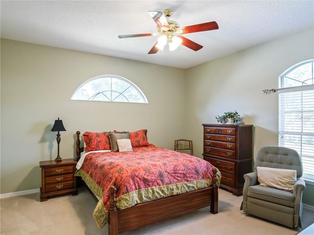 5705 KING JAMES AVENUE, Leesburg, FL 34748
