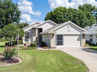 5705 KING JAMES AVENUE, Leesburg, FL 34748