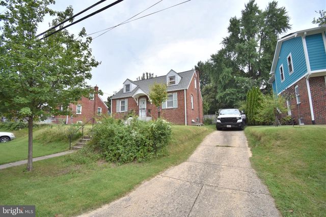 4910 BLACKFOOT RD, College Park, MD 20740
