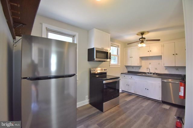 4910 BLACKFOOT RD, College Park, MD 20740