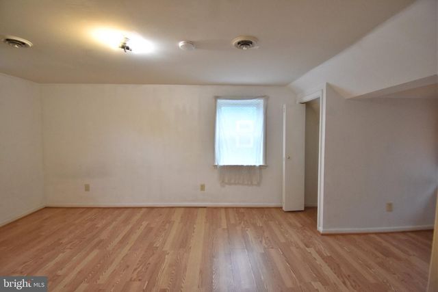 4910 BLACKFOOT RD, College Park, MD 20740