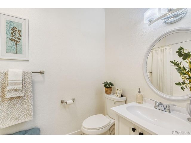 4760 S Wadsworth Blvd J-107, Littleton, CO 80123