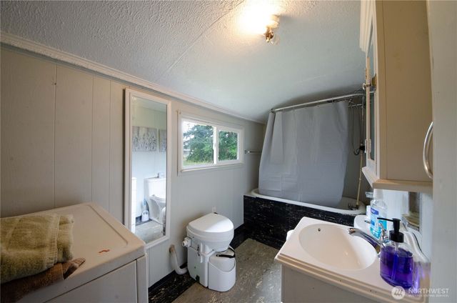 20327 Old Highway 99 SW, Centralia, WA 98531