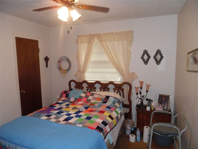 5656 Conroy Street, Fort Worth, TX 76134