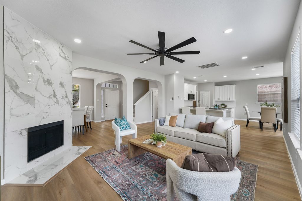 6225 Bear Run Road, The Colony, TX 75056