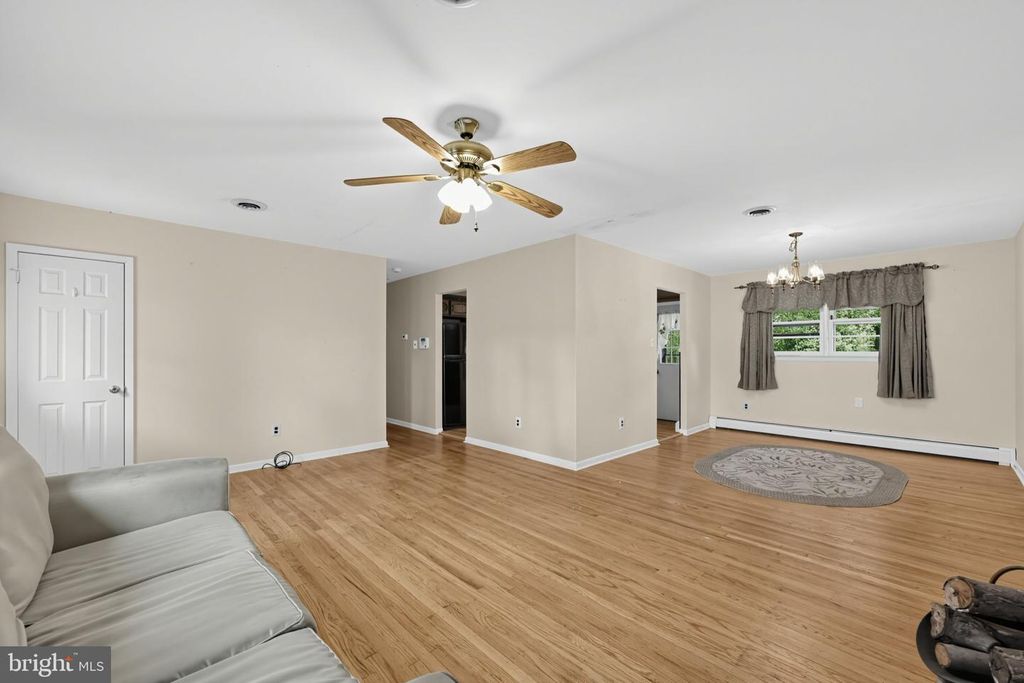 229 CHARLESTON RD, WILLINGBORO, NJ 08046 — photo 2